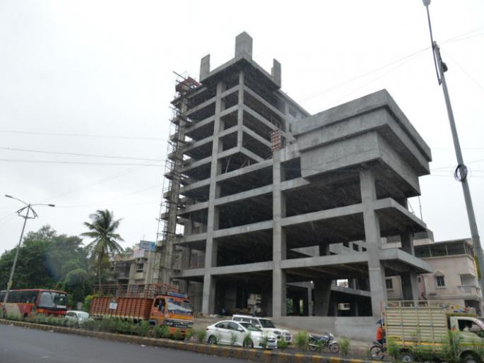 Ravi Patil, the former MLA of the Indi, is illegal in the hotel construction in Solapur | इंडीचे माजी आमदार रवी पाटील यांचे सोलापूरातील हॉटेल बांधकाम बेकायदेशीरच