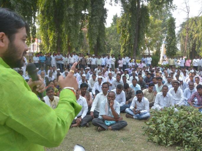 Without clarity on demands, the agitation will not be withdrawn - Ravi Kant Tupkar | मागण्यांबाबत स्पष्टता नसल्याने आंदोलन मागे घेणार नाही - रविकांत तुपकर