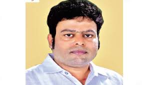 Congress conspiracy to silence Shiv Sena: Ravi Kiran Ingwale | शिवसेनेचा आवाज बंद करण्याचा काँग्रेसचे षडयंत्र :रविकिरण इंगवले Congress conspiracy to silence Shiv Sena: Ravi Kiran Ingwale | शिवसेनेचा आवाज बंद करण्याचा काँग्रेसचे षडयंत्र :रविकिरण इंगवले