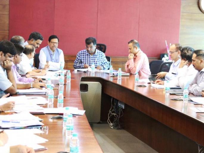 Removal of problems in the Mankoli project, ring road, in two months, to the MMRDA officials | माणकोली प्रकल्प, रिंग रोडमधील अडचणी 2 महिन्यांत दूर करा, MMRDA अधिका-यांना राज्यमंत्र्यांची सूचना