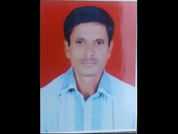 To break the gold ring and repair the school, honor the teacher; Two thumbs up in a literature convention | सोन्याची अंगठी मोडून शाळेची दुरुस्ती, शिक्षकाचा होणार सन्मान; साहित्य संमेलनात दोन अंगठ्या देणार