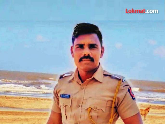 Police Baba's body at the door before bringing the baby to Mumbai; Couldn't hear the horn because of headphones! | बाळाला मुंबईत आणण्यापूर्वी पाेलिस बाबाचा मृतदेह दारात; हेडफोनमुळे ऐकू आला नाही हॉर्न! Police Baba's body at the door before bringing the baby to Mumbai; Couldn't hear the horn because of headphones! | बाळाला मुंबईत आणण्यापूर्वी पाेलिस बाबाचा मृतदेह दारात; हेडफोनमुळे ऐकू आला नाही हॉर्न!