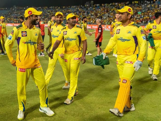 Chennai Super Kings all rounder Ravindra Jadeja is likely to miss the remainder IPL 2022 season due to an injury | Ravindra Jadeja IPL 2022 : महेंद्रसिंग धोनी जुळवतोय Play Offsचं गणित अन् इथे प्रमुख खेळाडू रवींद्र जडेजा माघार घ्यायच्या तयारीत! 