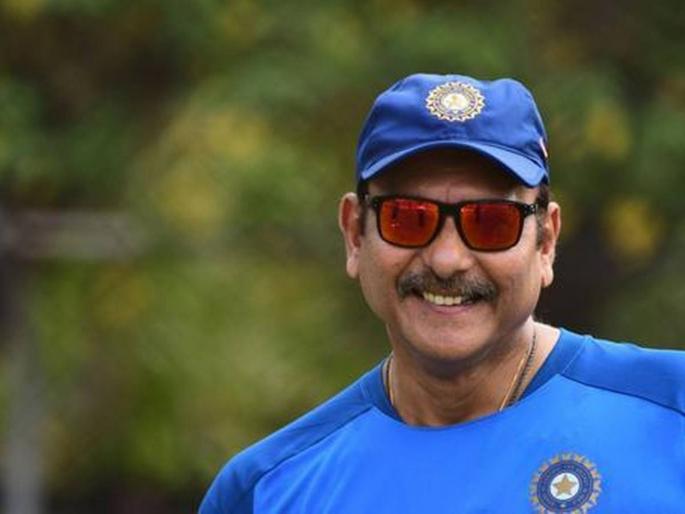 Ravi Shastri sets priorities straight; Yes to IPL, bilateral series but no to T20 World Cup svg | रवी शास्त्रींची रोखठोक भूमिका; आधी आयपीएल, स्थानिक क्रिकेट सुरू व्हायला हवं, ट्वेंटी-20 वर्ल्ड कप नंतर!