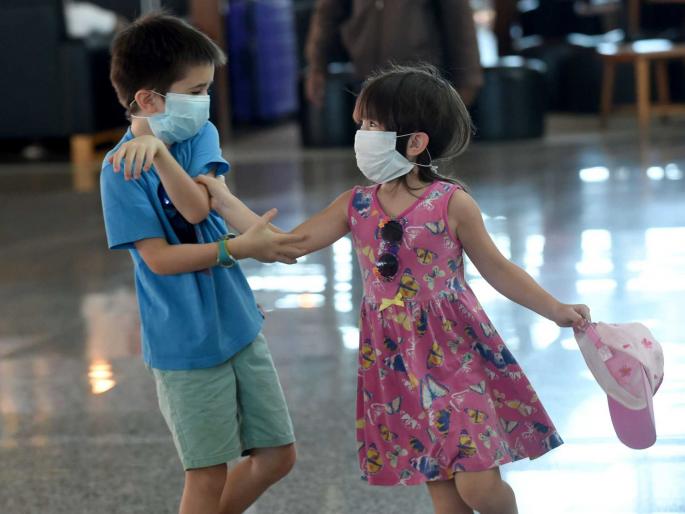 Children aged 5 to 17 in the country are at greater risk of corona, the survey revealed sirum institute | देशातील 5 ते 17 वर्षीय मुलांना कोरोनाचा अधिक धोका, सर्वेक्षणातून खुलासा Children aged 5 to 17 in the country are at greater risk of corona, the survey revealed sirum institute | देशातील 5 ते 17 वर्षीय मुलांना कोरोनाचा अधिक धोका, सर्वेक्षणातून खुलासा