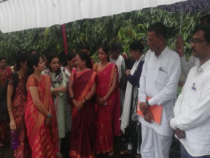 Unaided ryot servants will be aggressive, Bell strike with hunger strike from next Tuesday in Satara | विनाअनुदानित रयत सेवक होणार आक्रमक!, साताऱ्यात येत्या मंगळवारपासून आमरण उपोषणासह घंटानाद आंदोलन Unaided ryot servants will be aggressive, Bell strike with hunger strike from next Tuesday in Satara | विनाअनुदानित रयत सेवक होणार आक्रमक!, साताऱ्यात येत्या मंगळवारपासून आमरण उपोषणासह घंटानाद आंदोलन