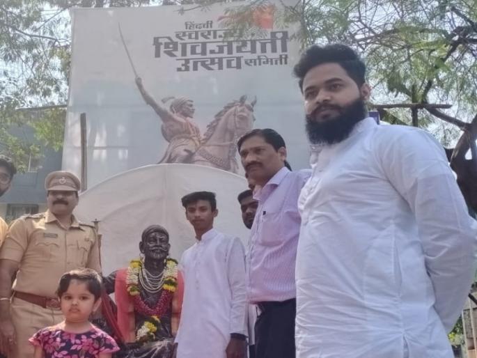 Work on Shivarai's ideology, rather than enjoy : Raiba Malusare | केवळ जयघोष आणि धांगडधिंगाण्यापेक्षा शिवरायांच्या विचारधारेवर काम व्हावे : रायबा मालुसरे Work on Shivarai's ideology, rather than enjoy : Raiba Malusare | केवळ जयघोष आणि धांगडधिंगाण्यापेक्षा शिवरायांच्या विचारधारेवर काम व्हावे : रायबा मालुसरे