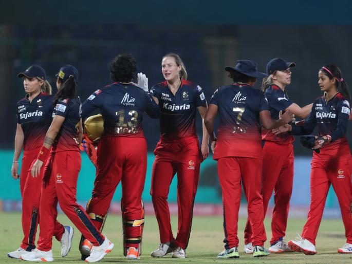 WPL Live Cricket Score, DC vs RCB Women's Final 2024 Smriti Mandhana-led Royal Challengers Bangalore win Women's Premier League trophy after defeating Delhi Capitals by 8 wickets | RCB vs DC Final: RCB च्या पोरींची क्रांती! जिंकले WPL चे जेतेपद; दिल्लीला पुन्हा उपविजेतेपद