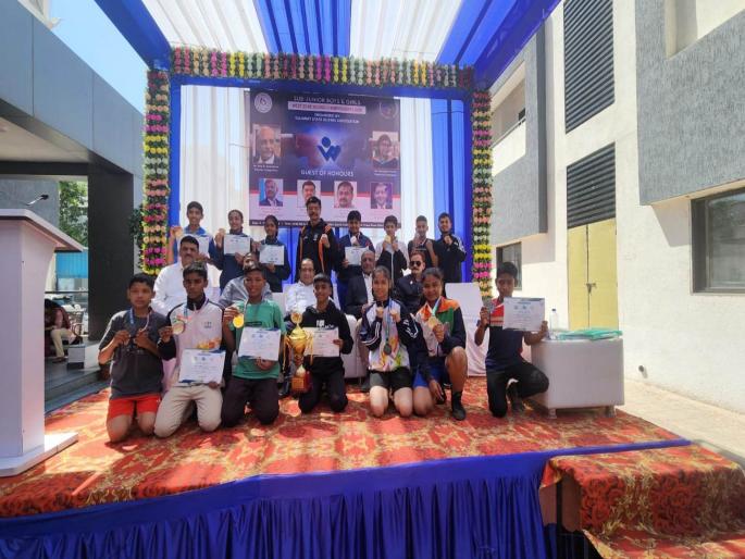 akola athletes won 15 medals in west india junior boxing championship | पश्चिम भारत ज्युनिअर’ बॉक्सिंग स्पर्धेत अकोल्याच्या खेळाडूंची १५ पदकांची कमाई akola athletes won 15 medals in west india junior boxing championship | पश्चिम भारत ज्युनिअर’ बॉक्सिंग स्पर्धेत अकोल्याच्या खेळाडूंची १५ पदकांची कमाई