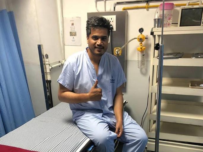 Workers should take care of the summer; Suggestions from Rohit Pawar Hospital | कार्यकर्त्यांनी उन्हाची काळजी घ्यावी; रोहित पवारांच्या थेट रुग्णालयातून सूचना