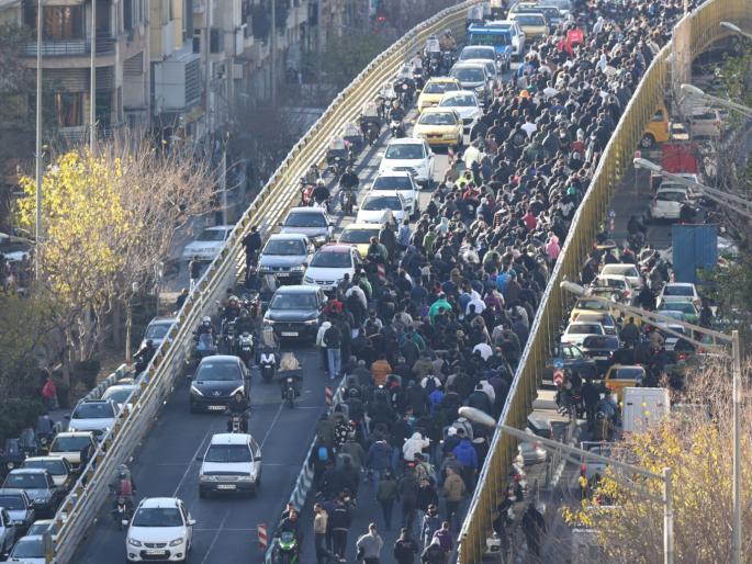 why did the fires of rebellion flare up so much in restless Iran | अस्वस्थ इराणमध्ये विद्रोहाची आग इतकी का भडकली? why did the fires of rebellion flare up so much in restless Iran | अस्वस्थ इराणमध्ये विद्रोहाची आग इतकी का भडकली?