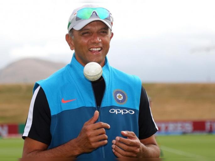 Rahul Dravid Agrees to Apply For India Coaching Job, know Qualifications, Experience, Knowledge & Skill require  | Rahul Dravidनं टीम इंडियाच्या मुख्य प्रशिक्षकपदासाठी अर्ज करण्यास दिला होकार, पण पूर्ण कराव्या लागतील 'या' अटी व शर्थी!