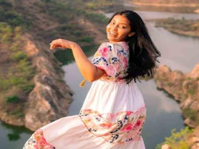 Prohibition in dangerous places in the Raigad district Action will be taken in case of violation | रायगडात रील्सना ‘नो ढील’; जिल्ह्यात धोकादायक ठिकाणी बंदी; उल्लंघन केल्यास हाेणार कारवाई Prohibition in dangerous places in the Raigad district Action will be taken in case of violation | रायगडात रील्सना ‘नो ढील’; जिल्ह्यात धोकादायक ठिकाणी बंदी; उल्लंघन केल्यास हाेणार कारवाई