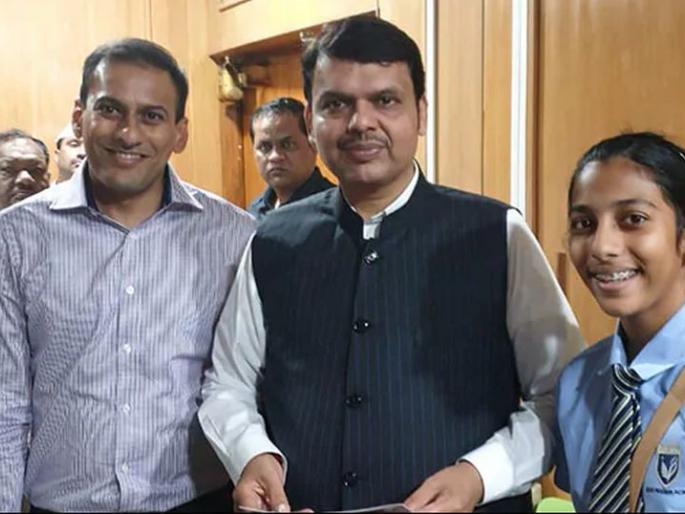 Inspired by Akshay Kumars Padman Dubai based maharashtrian Teen Provides Sanitary Pads to Tribal Girls | 'तिनं' २५० मुलींना वाटले सॅनिटरी नॅपकिन; 'पॅडमॅन' पाहून १३ वर्षीय मुलीचं कौतुकास्पद पाऊल! Inspired by Akshay Kumars Padman Dubai based maharashtrian Teen Provides Sanitary Pads to Tribal Girls | 'तिनं' २५० मुलींना वाटले सॅनिटरी नॅपकिन; 'पॅडमॅन' पाहून १३ वर्षीय मुलीचं कौतुकास्पद पाऊल!