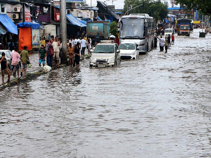 Mumbai people will get forecast of flood | मुंबईकरांना मिळणार पुराचे पूर्वानुमान Mumbai people will get forecast of flood | मुंबईकरांना मिळणार पुराचे पूर्वानुमान