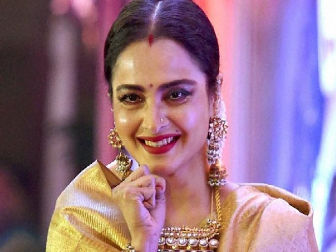 Line of funds from RAE for Rae Bareli received Rs 2.5 crore | खासदार निधीतून रायबरेलीसाठी रेखा यांनी दिले २.५ कोटी रुपये Line of funds from RAE for Rae Bareli received Rs 2.5 crore | खासदार निधीतून रायबरेलीसाठी रेखा यांनी दिले २.५ कोटी रुपये