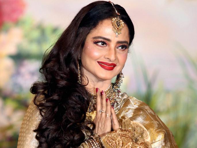 actress rekha to make her tv comeback with ghum hai kisikey pyaar meiin serial | पुन्हा एकदा रेखा यांचं कलाविश्वात दमदार पदार्पण; सिनेमा नव्हे तर मालिकेत करणार काम actress rekha to make her tv comeback with ghum hai kisikey pyaar meiin serial | पुन्हा एकदा रेखा यांचं कलाविश्वात दमदार पदार्पण; सिनेमा नव्हे तर मालिकेत करणार काम
