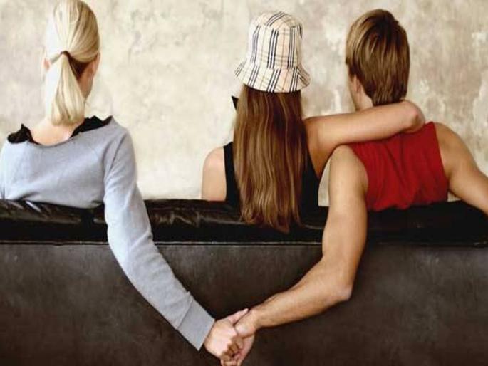 know the 4 signs of wrong partner in relationship | तुमचा पार्टनर तुम्हाला दगा तर देत नाही ना?; 'या' 4 संकेतांवरून ओळखा know the 4 signs of wrong partner in relationship | तुमचा पार्टनर तुम्हाला दगा तर देत नाही ना?; 'या' 4 संकेतांवरून ओळखा