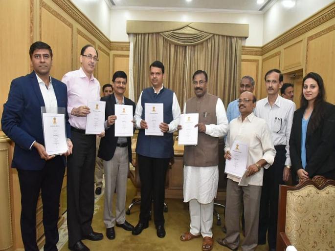 There will be a wage gap of one lakh employees | गुड न्यूज; एक लाख कर्मचाऱ्यांच्या वेतनातील त्रुटी दूर होणार, खिसा खुळखुळणार! There will be a wage gap of one lakh employees | गुड न्यूज; एक लाख कर्मचाऱ्यांच्या वेतनातील त्रुटी दूर होणार, खिसा खुळखुळणार!