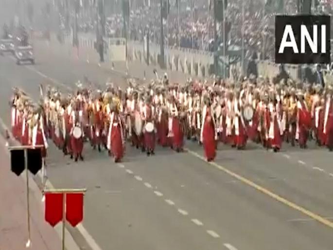 republic day 2024 parade speciality women starts it for the first-time | 'शंख, नादस्वरम...', पहिल्यांदाच १०० महिलांनी भारतीय वाद्ये वाजवून केली परेडची सुरूवात republic day 2024 parade speciality women starts it for the first-time | 'शंख, नादस्वरम...', पहिल्यांदाच १०० महिलांनी भारतीय वाद्ये वाजवून केली परेडची सुरूवात