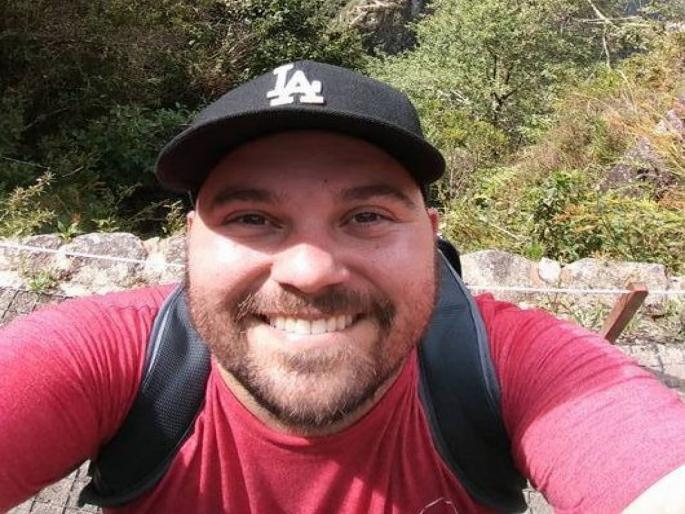 Coronavirus : American man who survived cancer dies of coronavirus within 2 weeks api | Coronavirus : कॅन्सरला दिली होती मात; कोरोनाशीही दोन आठवडे लढला, पण झुंज ठरली अपयशी! Coronavirus : American man who survived cancer dies of coronavirus within 2 weeks api | Coronavirus : कॅन्सरला दिली होती मात; कोरोनाशीही दोन आठवडे लढला, पण झुंज ठरली अपयशी!