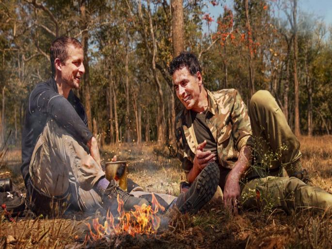 Akshay Kumar shared about his old life on adventure reality show into the wild with bear grylls | अक्षय कुमारने सांगितलं सिनेमात येण्याचं कारण; केवळ ५ मिनिटात साइन केले होते तीन सिनेमे, पण... Akshay Kumar shared about his old life on adventure reality show into the wild with bear grylls | अक्षय कुमारने सांगितलं सिनेमात येण्याचं कारण; केवळ ५ मिनिटात साइन केले होते तीन सिनेमे, पण...