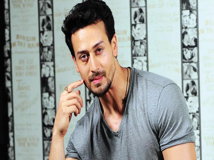 Tiger Shroff gives heart touching reply to marriage proposal in ask me session | टायगर श्रॉफला फॅनने केलं लग्नासाठी प्रपोज, उत्तर वाचून वाटेल त्याचा हेवा.... Tiger Shroff gives heart touching reply to marriage proposal in ask me session | टायगर श्रॉफला फॅनने केलं लग्नासाठी प्रपोज, उत्तर वाचून वाटेल त्याचा हेवा....