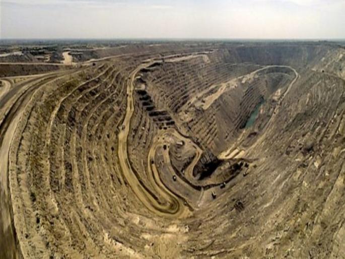 KGF means Kolar Gold Fields real history, everything you want to know | KGF म्हणजे कोलार गोल्ड फील्ड्सचा खरा इतिहास, सिनेमापेक्षा वेगळं आहे सत्य! KGF means Kolar Gold Fields real history, everything you want to know | KGF म्हणजे कोलार गोल्ड फील्ड्सचा खरा इतिहास, सिनेमापेक्षा वेगळं आहे सत्य!