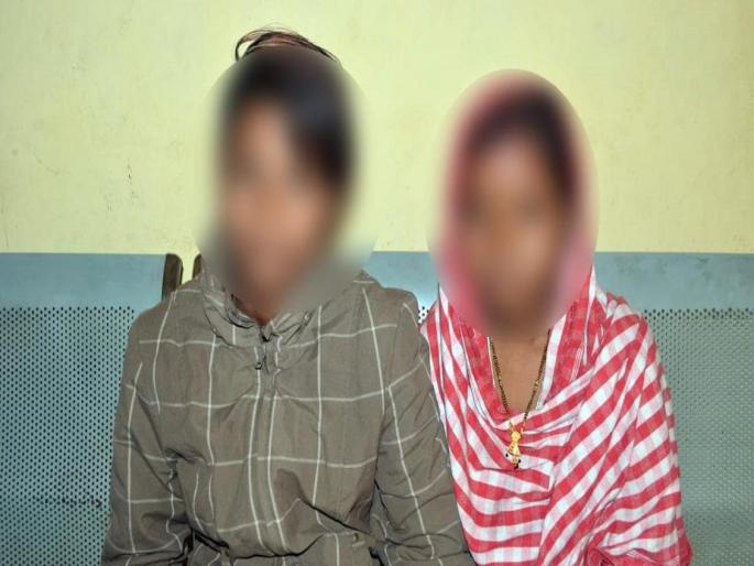 Minor lesbian couple ties a nuptial knot in Dhanbad Jharkhand | अरे देवा! अल्पवयीन मुलींनी एकमेकींसोबत केलं लग्न, एक बनली पती तर दुसरी बनली पत्नी आणि मग... Minor lesbian couple ties a nuptial knot in Dhanbad Jharkhand | अरे देवा! अल्पवयीन मुलींनी एकमेकींसोबत केलं लग्न, एक बनली पती तर दुसरी बनली पत्नी आणि मग...