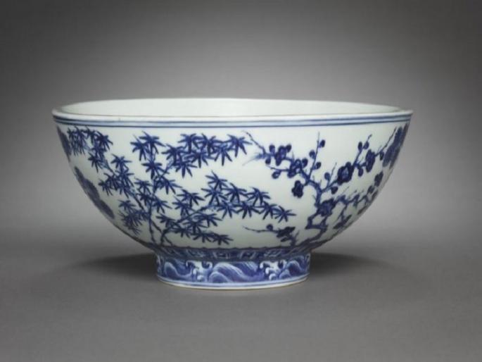 Bowl bought for just Rs 2500 in us turns out to be worth up to above 3 crore | ५०० वर्ष जुन्या दुर्मीळ वस्तूचा लिलाव, २५०० चा कटोरा ३ कोटींमध्ये विकला जाणार! Bowl bought for just Rs 2500 in us turns out to be worth up to above 3 crore | ५०० वर्ष जुन्या दुर्मीळ वस्तूचा लिलाव, २५०० चा कटोरा ३ कोटींमध्ये विकला जाणार!