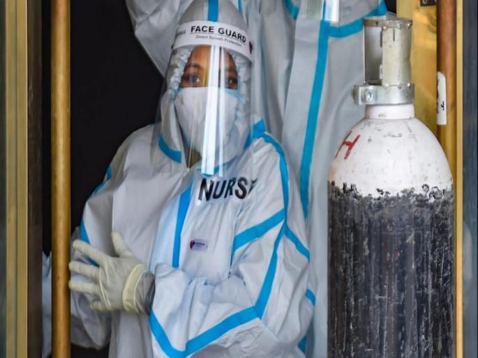Coronavirus woman need oxygen cylinder gets threat from Neighbour | माणुसकीला काळिमा! महिलेच्या वडिलांना होती ऑक्सीजन सिलेंडरची गरज, शेजाऱ्याने केली संतापजनक मागणी.... Coronavirus woman need oxygen cylinder gets threat from Neighbour | माणुसकीला काळिमा! महिलेच्या वडिलांना होती ऑक्सीजन सिलेंडरची गरज, शेजाऱ्याने केली संतापजनक मागणी....