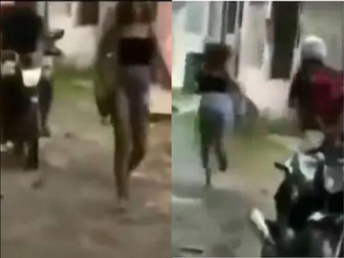 woman stole bike of bag snatcher who try to steal her bag, video goes viral, funny video | महिलेशी पंगा घेणं चोरांना चांगलच महागात पडलं, स्वत:वरच आली कंगाल होण्याची वेळ... woman stole bike of bag snatcher who try to steal her bag, video goes viral, funny video | महिलेशी पंगा घेणं चोरांना चांगलच महागात पडलं, स्वत:वरच आली कंगाल होण्याची वेळ...