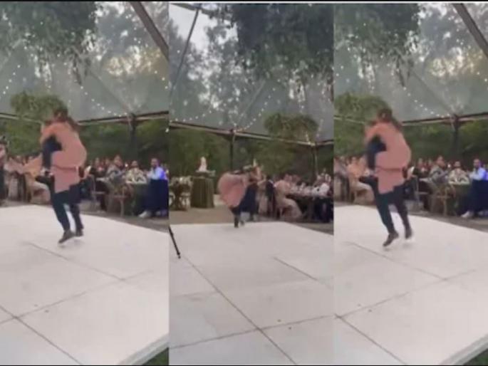 the couple dancing woman fall down while dancing funny video goes viral | तरुण अन् तरुणी करत होते डान्स, इतक्यात असं काही घडलं की दोघांना वाटू लागली लाज... the couple dancing woman fall down while dancing funny video goes viral | तरुण अन् तरुणी करत होते डान्स, इतक्यात असं काही घडलं की दोघांना वाटू लागली लाज...