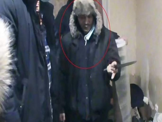 Russia : Man ate raw human flesh with vodka after murdering them brutally | Shocking! वोडकासोबत चखना म्हणून खात होता मनुष्याचं मांस, चौकशीतून धक्कादायक खुलासा Russia : Man ate raw human flesh with vodka after murdering them brutally | Shocking! वोडकासोबत चखना म्हणून खात होता मनुष्याचं मांस, चौकशीतून धक्कादायक खुलासा