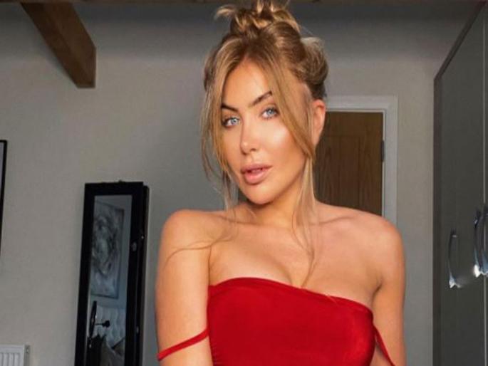 Model who makes 1 million pound a year but her ideal man is a construction worker | एका बांधकाम मजुराच्या प्रेमात पडली कोट्यावधी रूपये कमाई करणारी मॉडल, अवाक् करणारं आहे कारण Model who makes 1 million pound a year but her ideal man is a construction worker | एका बांधकाम मजुराच्या प्रेमात पडली कोट्यावधी रूपये कमाई करणारी मॉडल, अवाक् करणारं आहे कारण