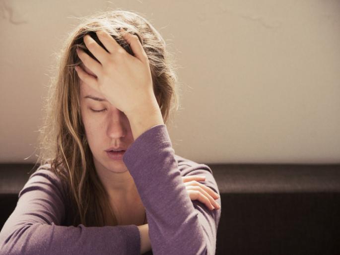 Health Tips : Top tips to stop feeling tired all the time ditching toxic and do exercising | Health Tips : सतत थकवा जाणवतो का? 'या' चुकीच्या कारणांमुळे आरोग्य येतंय धोक्यात! Health Tips : Top tips to stop feeling tired all the time ditching toxic and do exercising | Health Tips : सतत थकवा जाणवतो का? 'या' चुकीच्या कारणांमुळे आरोग्य येतंय धोक्यात!