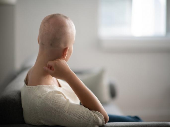 Cancer : White people are more prone to cancer scary results in new research | Cancer : 'या' लोकांना कॅन्सरचा जास्त असतो धोका, नव्या रिसर्चमधून धक्कादायक खुलासा Cancer : White people are more prone to cancer scary results in new research | Cancer : 'या' लोकांना कॅन्सरचा जास्त असतो धोका, नव्या रिसर्चमधून धक्कादायक खुलासा