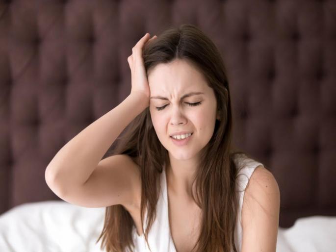 Try these natural foods and herbs to get relief from headache | पावसाळ्यात सतत होत असेल डोकेदुखीची समस्या, हे घरगुती उपाय लगेच देतील आराम... Try these natural foods and herbs to get relief from headache | पावसाळ्यात सतत होत असेल डोकेदुखीची समस्या, हे घरगुती उपाय लगेच देतील आराम...