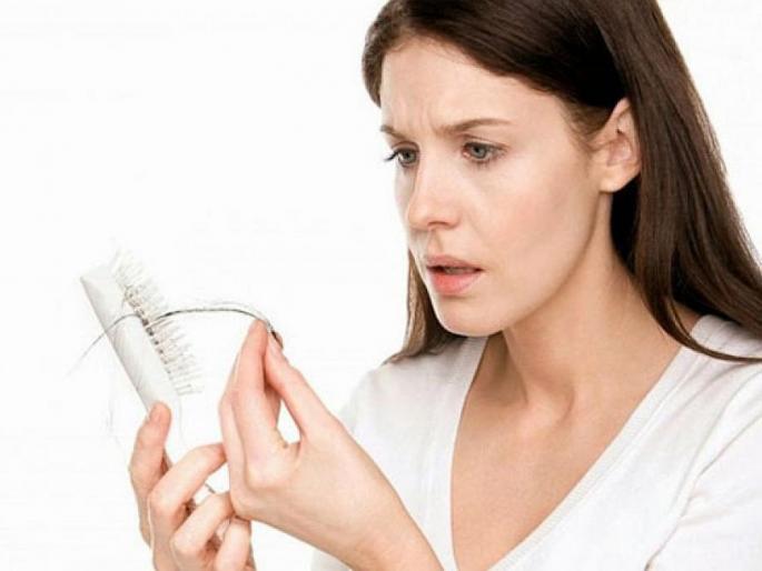 Hair falls most winter follow these tips avoid hair fall | हिवाळ्यात अधिक होते केसगळतीची समस्या? 'या' घरगुती उपायांनी घ्या काळजी! Hair falls most winter follow these tips avoid hair fall | हिवाळ्यात अधिक होते केसगळतीची समस्या? 'या' घरगुती उपायांनी घ्या काळजी!