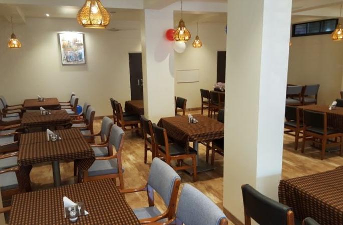 How many more days does the restaurant rely on the parcel? | पार्सलच्या भरवशावर रेस्टॉरंंट आणखी किती दिवस?