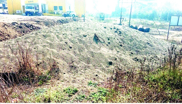 District Revenue Department gets 50 Crore losses due to GST | जिल्हा महसूल विभागाला जीएसटीमुळे ५० कोटींचा फटका District Revenue Department gets 50 Crore losses due to GST | जिल्हा महसूल विभागाला जीएसटीमुळे ५० कोटींचा फटका
