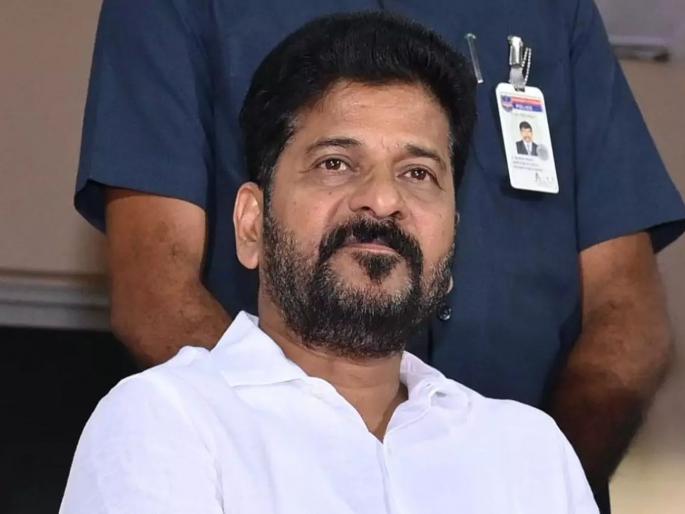 Rumours of rebellion in Telangana Congress, secret meeting of 10 MLAs, government in crisis? CM Revanth Reddy on alert | तेलंगाणा काँग्रेसमध्ये बंडाचे वारे, १० आमदारांची गुप्त बैठक, सरकार संकटात? CM रेवंत रेड्डी अलर्ट Rumours of rebellion in Telangana Congress, secret meeting of 10 MLAs, government in crisis? CM Revanth Reddy on alert | तेलंगाणा काँग्रेसमध्ये बंडाचे वारे, १० आमदारांची गुप्त बैठक, सरकार संकटात? CM रेवंत रेड्डी अलर्ट