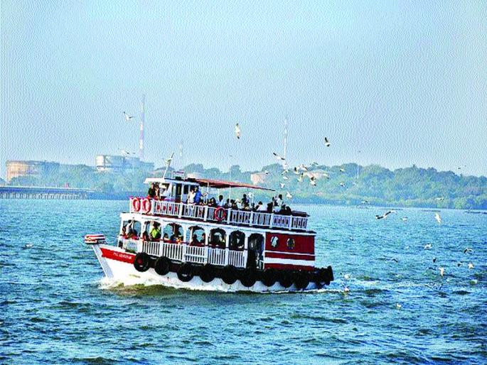 Launch service in Reverse Bandh, in the 'Gala', migrant Haraan | रेवस बंदरातील लाँच सेवा ‘गाळा’त, प्रवासी हैराण Launch service in Reverse Bandh, in the 'Gala', migrant Haraan | रेवस बंदरातील लाँच सेवा ‘गाळा’त, प्रवासी हैराण