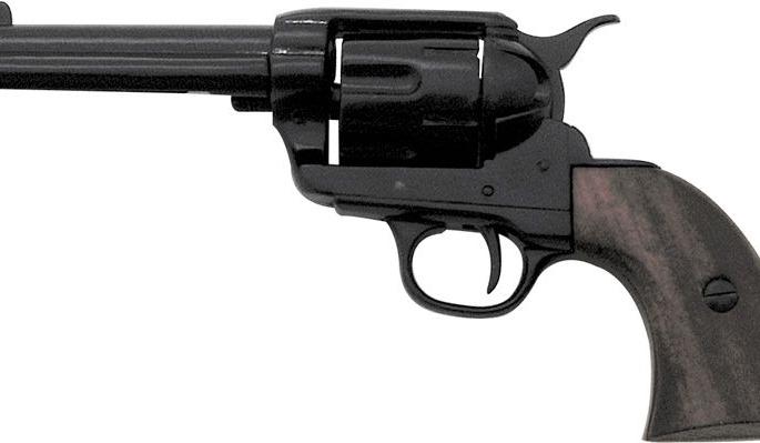 Revolver stolen of a retired social welfare officer | समाजकल्याणच्या निवृत्त अधिकाऱ्याचे रिव्हॉल्व्हर लंपास Revolver stolen of a retired social welfare officer | समाजकल्याणच्या निवृत्त अधिकाऱ्याचे रिव्हॉल्व्हर लंपास