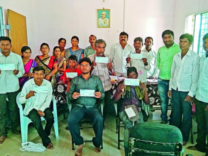 Rewral gram panchayat in Nagpur district's preserved 'social commitment' | नागपूर जिल्ह्यातील रेवराल ग्रामपंचायतने जपली ‘सामाजिक बांधिलकी’ Rewral gram panchayat in Nagpur district's preserved 'social commitment' | नागपूर जिल्ह्यातील रेवराल ग्रामपंचायतने जपली ‘सामाजिक बांधिलकी’