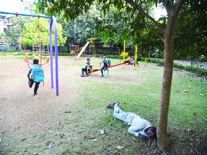 Due to lack of maintenance, the CIDCO colonial gardens have been repaired | देखभाल-दुरुस्तीअभावी सिडको वसाहतींतील उद्यानांची झाली दुरवस्था Due to lack of maintenance, the CIDCO colonial gardens have been repaired | देखभाल-दुरुस्तीअभावी सिडको वसाहतींतील उद्यानांची झाली दुरवस्था