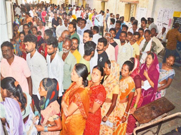 10 Ministerial Constituencies Decline in Polling; Including Fadnavis, Pawar, Valse-Patil, Lodha  | १० मंत्र्यांच्या मतदारसंघात घटले मतदान; फडणवीस, पवार, वळसे-पाटील, लोढा यांचा समावेश 