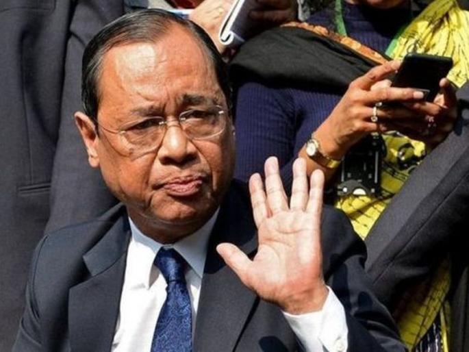 They took me back, accused of sexual exploitation in the Chief Justice of Gogai | त्यांनी मला कवेत घेतलं, सरन्यायाधीश गोगईंवर लैंगिक शोषणाचे आरोप They took me back, accused of sexual exploitation in the Chief Justice of Gogai | त्यांनी मला कवेत घेतलं, सरन्यायाधीश गोगईंवर लैंगिक शोषणाचे आरोप