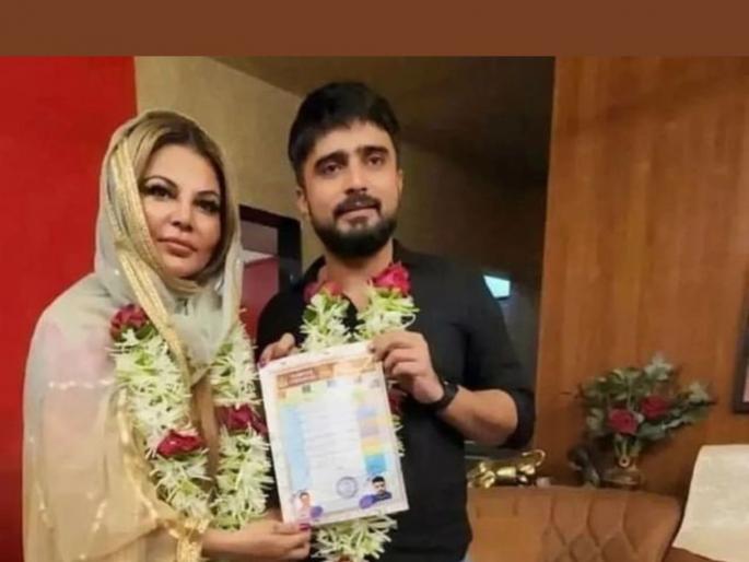 Rakhi Sawant Wedding : Rakhi Sawant got married secretly while her mother was admitted in the hospital, photos came out | Rakhi Sawant Wedding : आई हॉस्पिटलमध्ये अॅडमिट असताना राखी सावंतनं केलं गुपचूप लग्न, फोटो आले समोर Rakhi Sawant Wedding : Rakhi Sawant got married secretly while her mother was admitted in the hospital, photos came out | Rakhi Sawant Wedding : आई हॉस्पिटलमध्ये अॅडमिट असताना राखी सावंतनं केलं गुपचूप लग्न, फोटो आले समोर