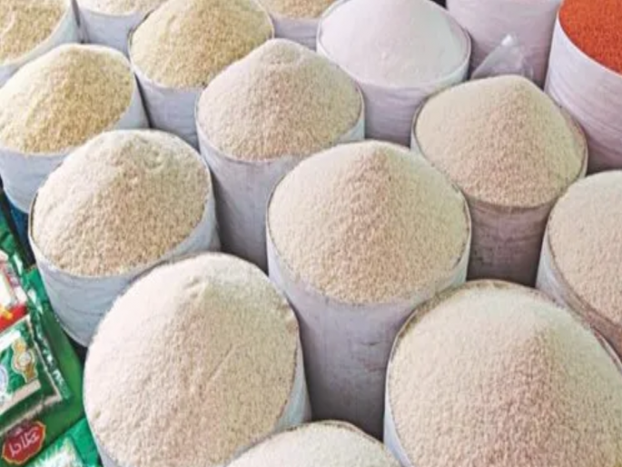 New rice in the market, but gourmets will have to pay more, kolam Rs 65 per kg. | नवीन तांदूळ बाजारात, पण खवय्यांना मोजावे लागतील जास्त पैसे, कोलम ६५ रुपये किलो तर..  New rice in the market, but gourmets will have to pay more, kolam Rs 65 per kg. | नवीन तांदूळ बाजारात, पण खवय्यांना मोजावे लागतील जास्त पैसे, कोलम ६५ रुपये किलो तर..